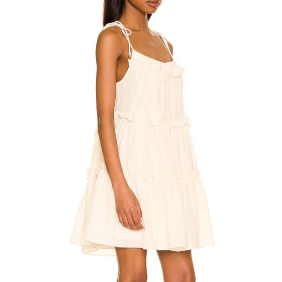 Elliatt Dresses & Skirts - Elliatt Galia Dress M